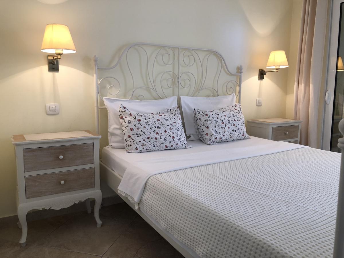 Guest House Sea Breeze Свети-Стефан Экстерьер фото